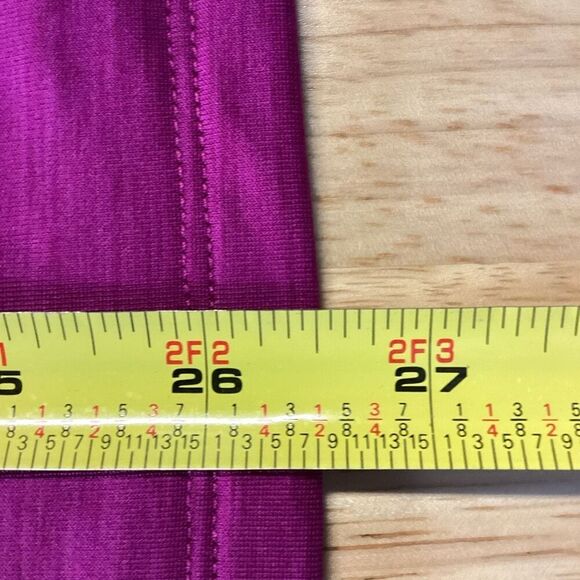 EUC Ladies Under Armour Performance 1/4 Zip Pullover- Magenta Pink- Medium - Picture 7 of 7